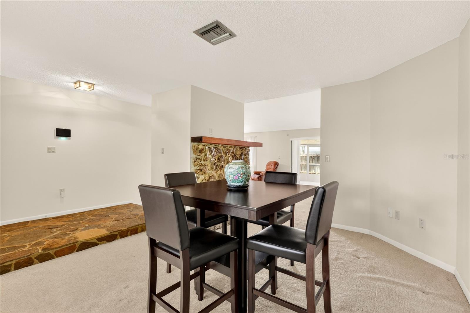 3001 STRATFORD LN, MOUNT DORA, FL, 32757