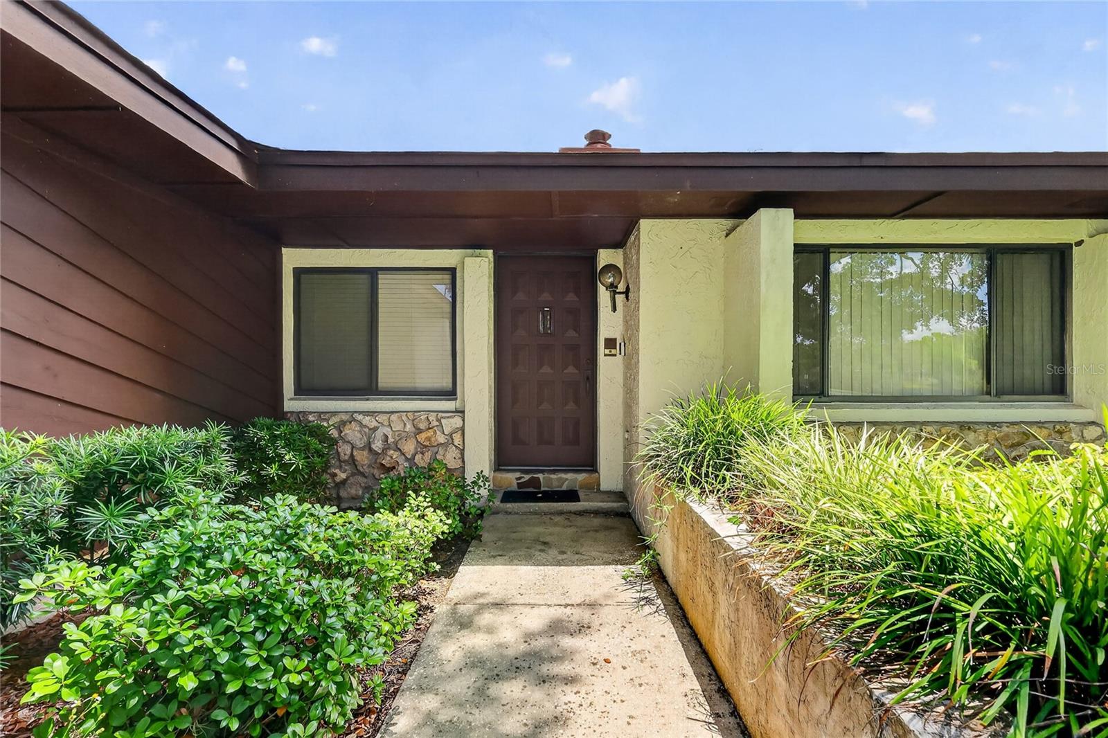 3001 STRATFORD LN, MOUNT DORA, FL, 32757
