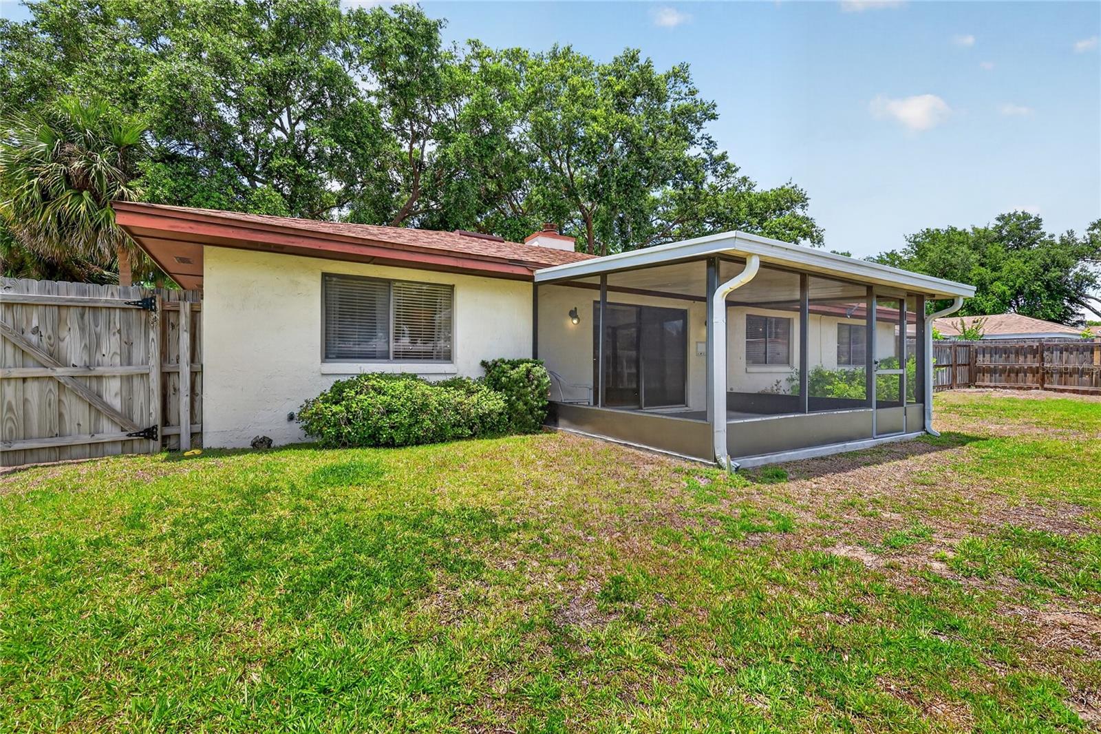 3001 STRATFORD LN, MOUNT DORA, FL, 32757