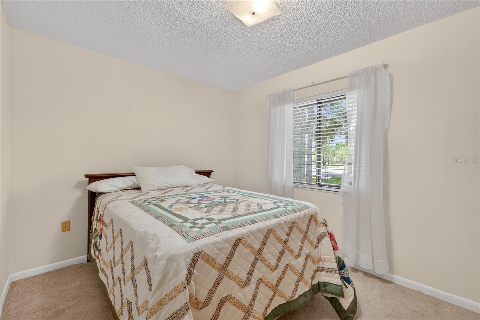 3001 STRATFORD LN, MOUNT DORA, FL, 32757