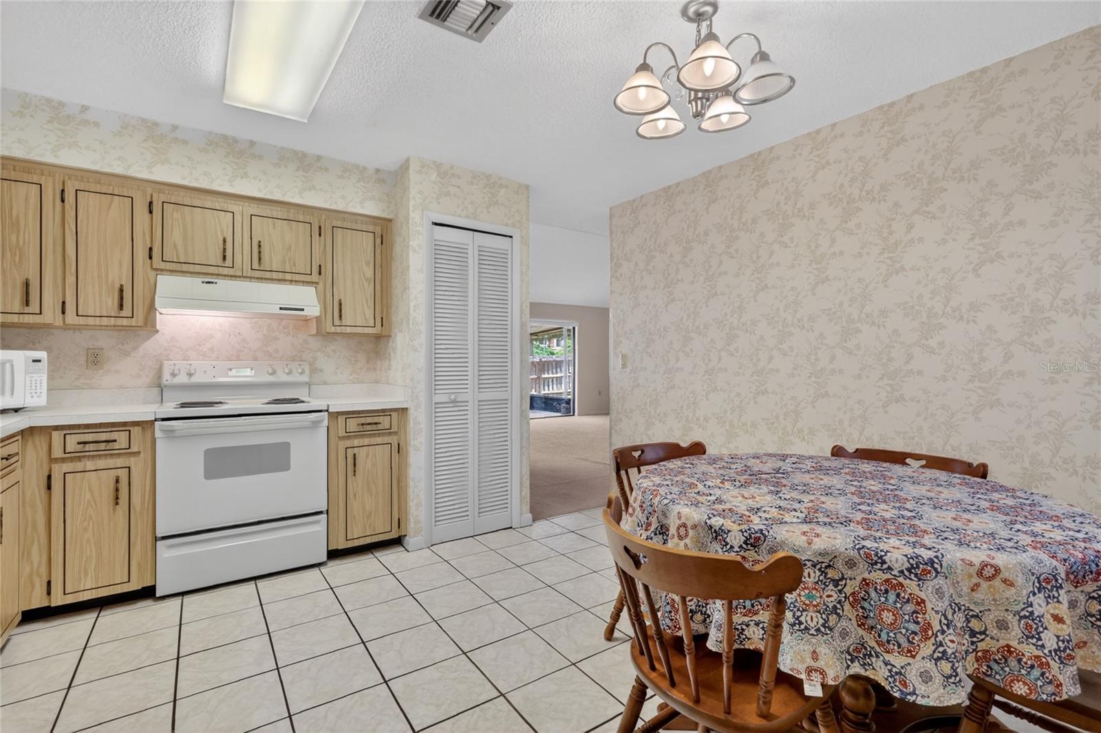 3001 STRATFORD LN, MOUNT DORA, FL, 32757