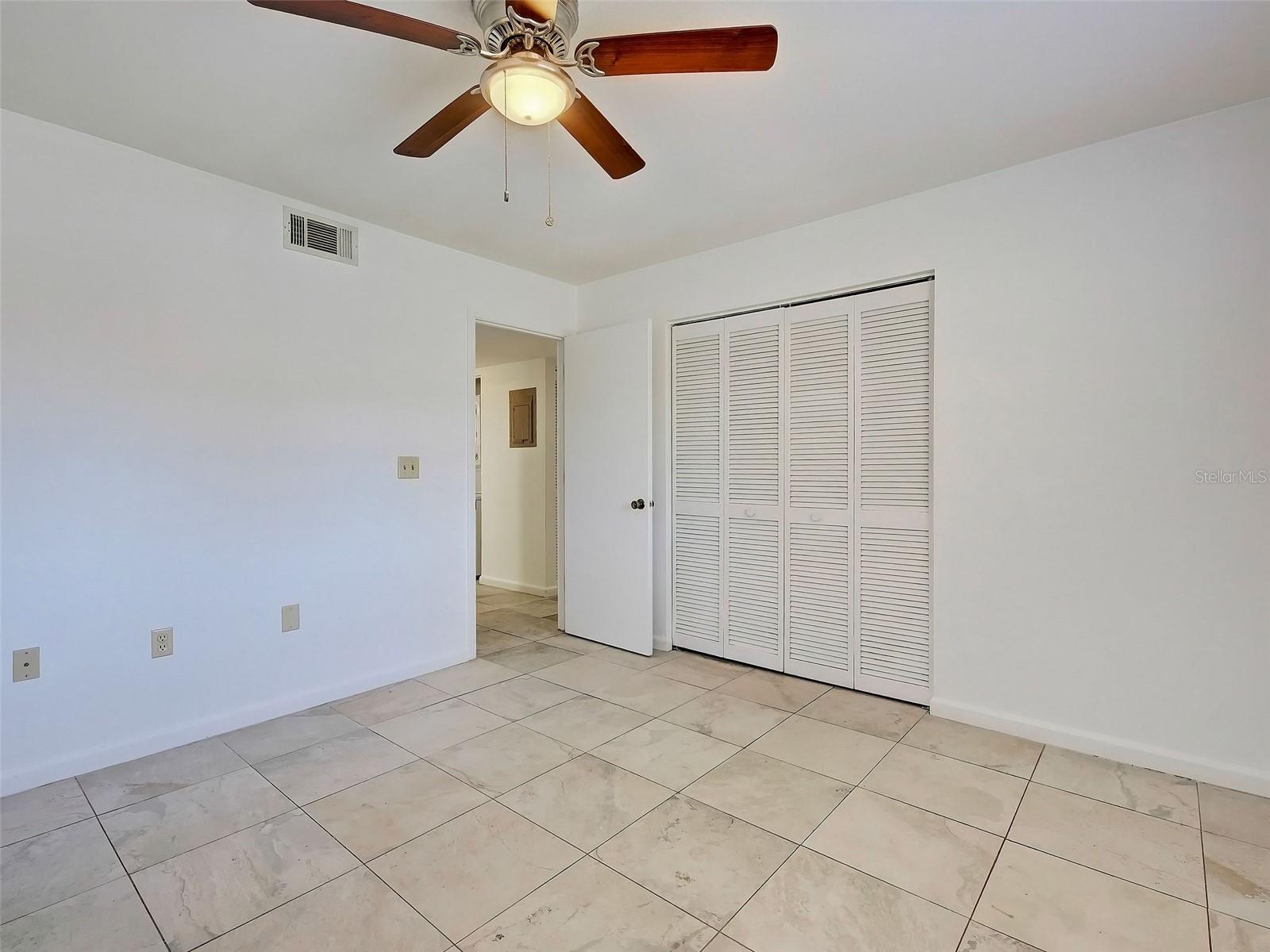 499 ALBEE FARM RD #V11, VENICE, FL, 34285