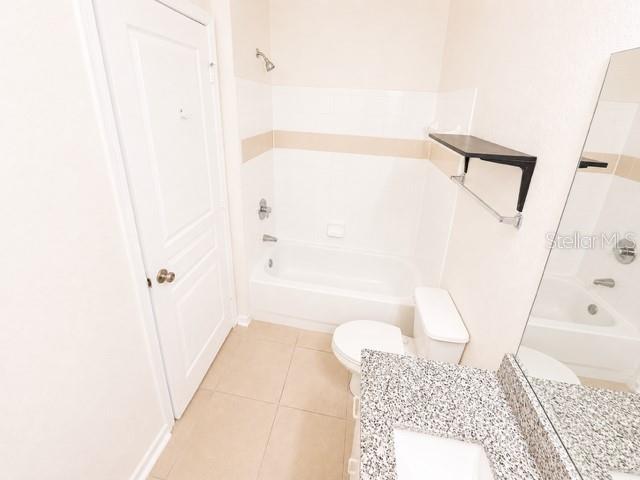 17102 CARRINGTON PARK DR #302, TAMPA, FL, 33647