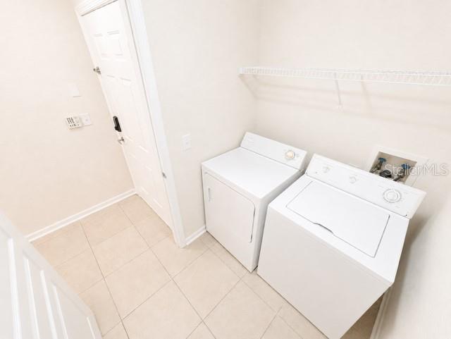 17102 CARRINGTON PARK DR #302, TAMPA, FL, 33647