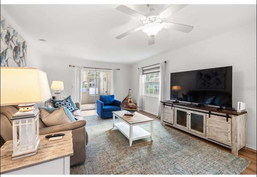 200 GLENNES LN #103, DUNEDIN, FL, 34698