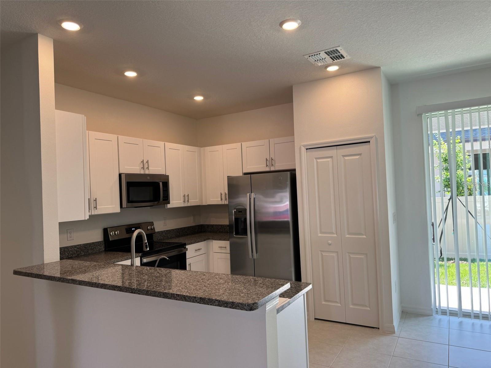 10375 TRUMPET HONEYSUCKLE WAY, SAN ANTONIO, FL, 33576
