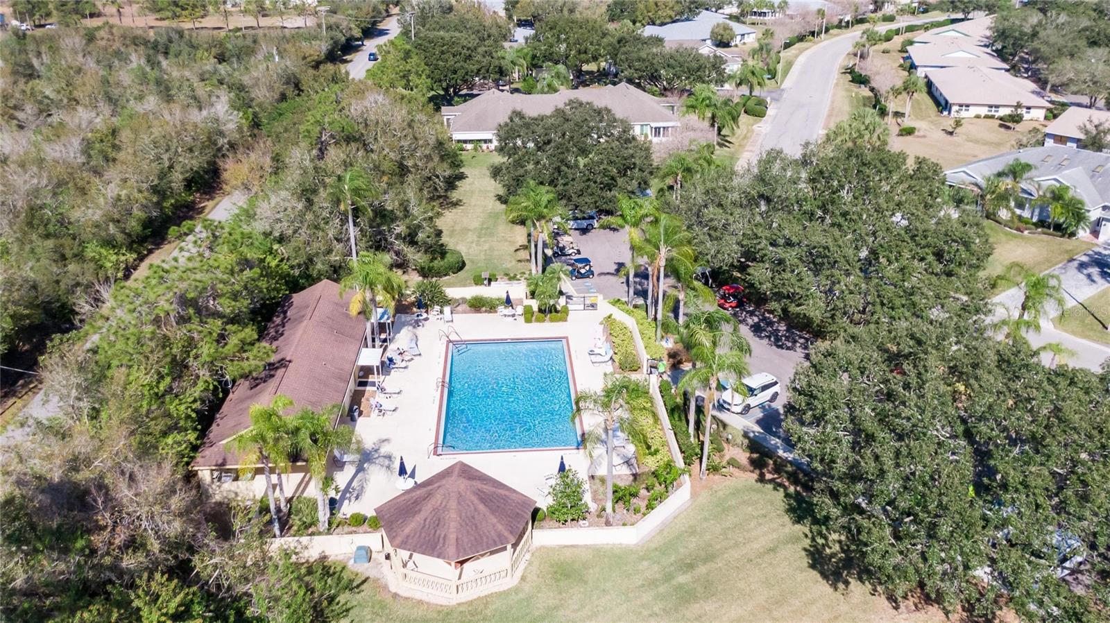 319 KNOTTWOOD CT #2, SUN CITY CENTER, FL, 33573