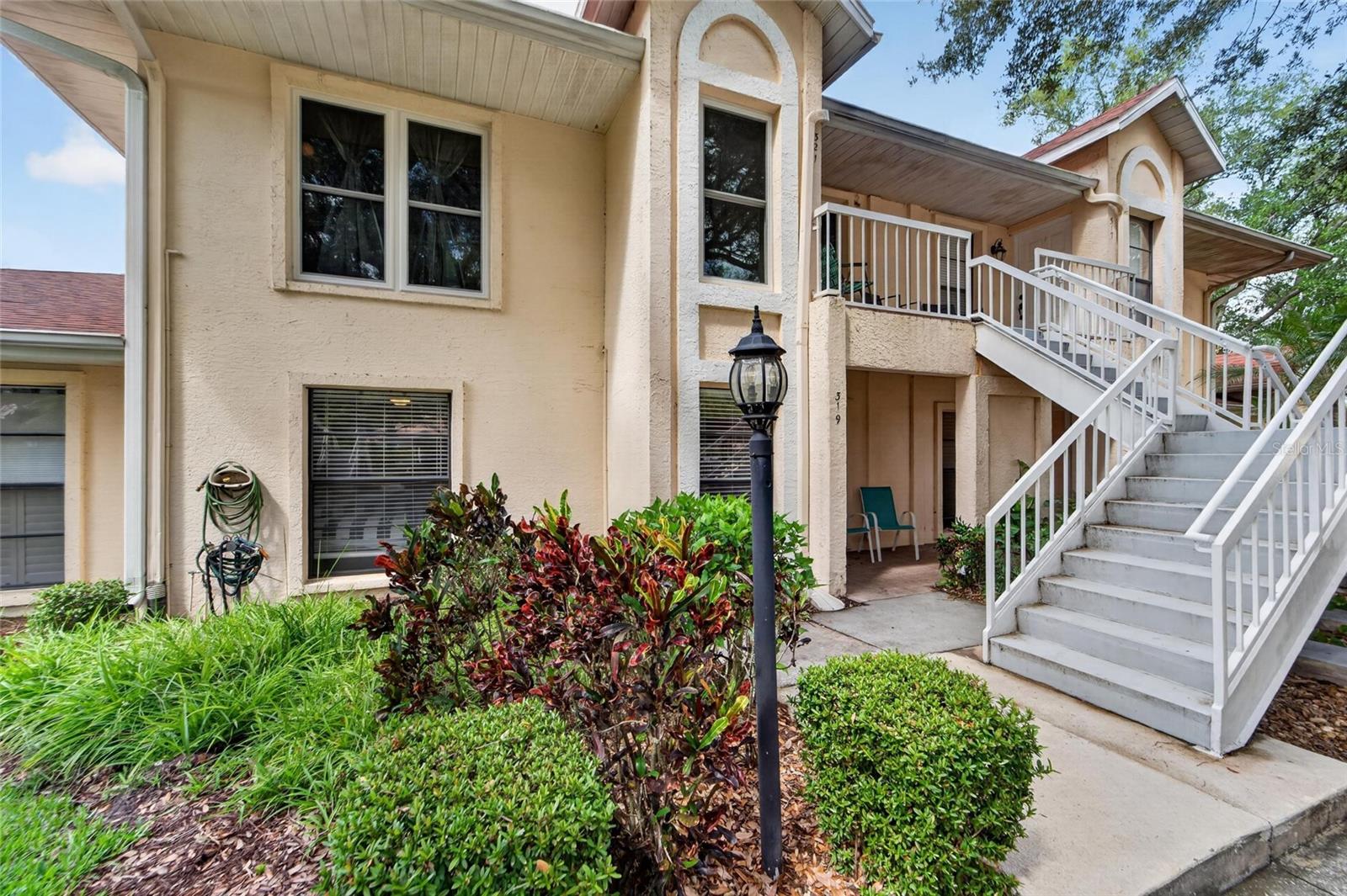 319 KNOTTWOOD CT #2, SUN CITY CENTER, FL, 33573