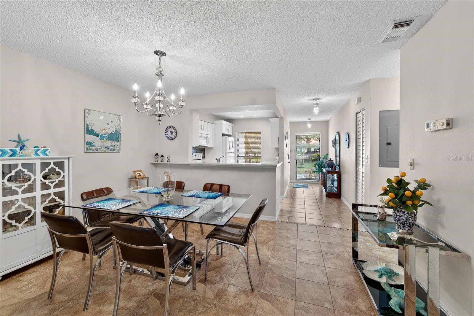 319 KNOTTWOOD CT #2, SUN CITY CENTER, FL, 33573