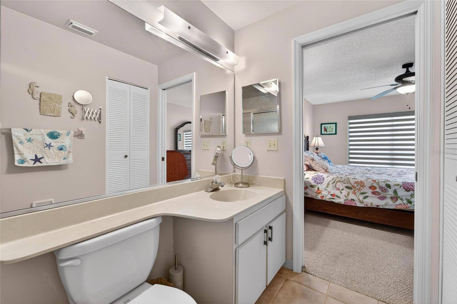 319 KNOTTWOOD CT #2, SUN CITY CENTER, FL, 33573