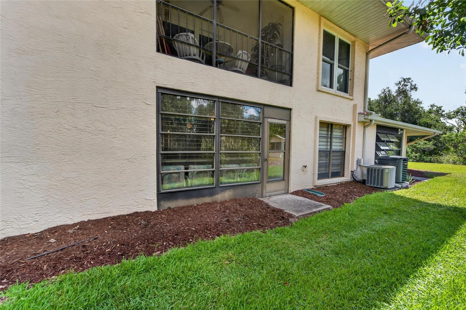 319 KNOTTWOOD CT #2, SUN CITY CENTER, FL, 33573