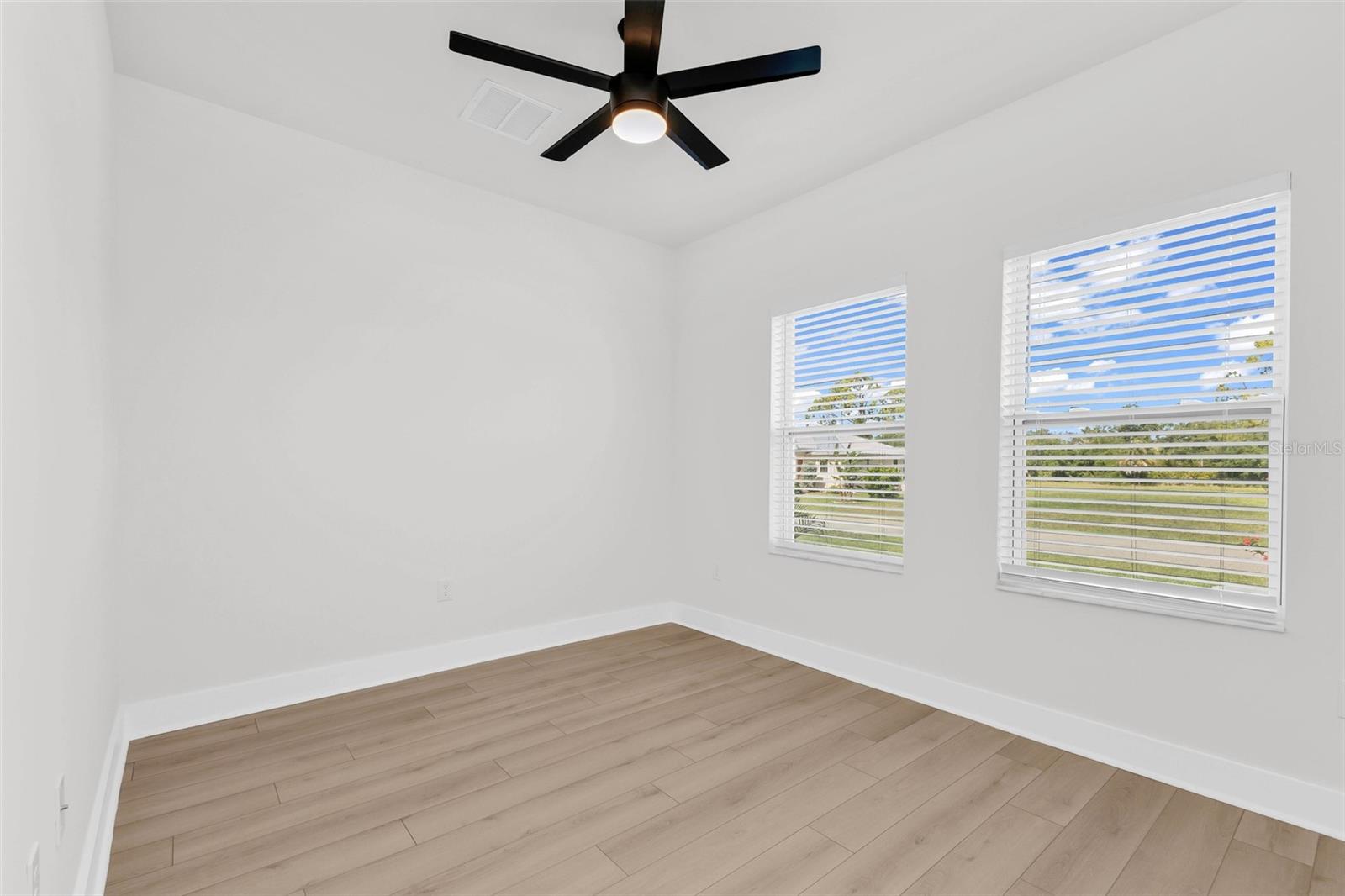 5 MATE DR, PLACIDA, FL, 33946