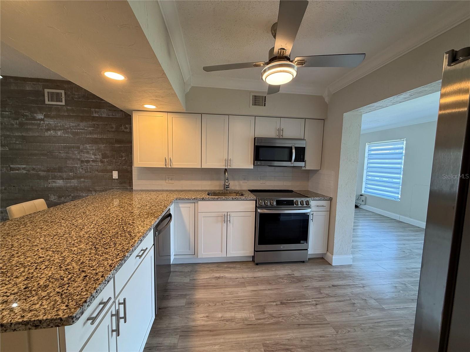 2428 COLUMBIA DR #68, CLEARWATER, FL, 33763