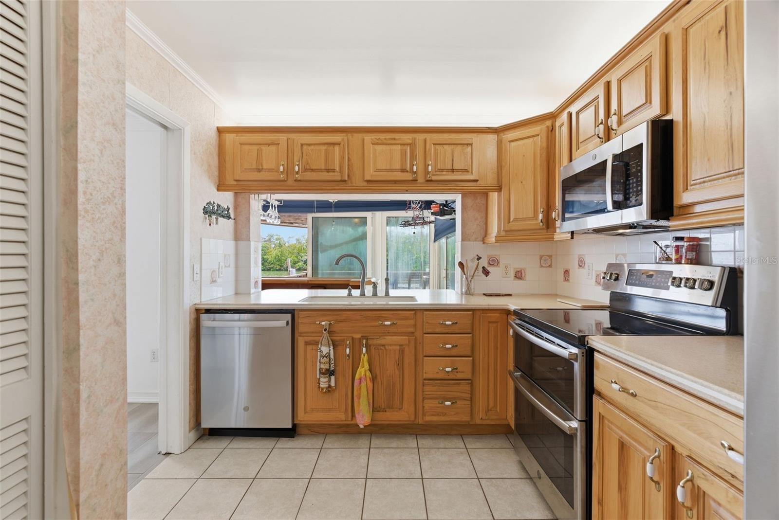 1421 SEA GULL DR S, ST PETERSBURG, FL, 33707