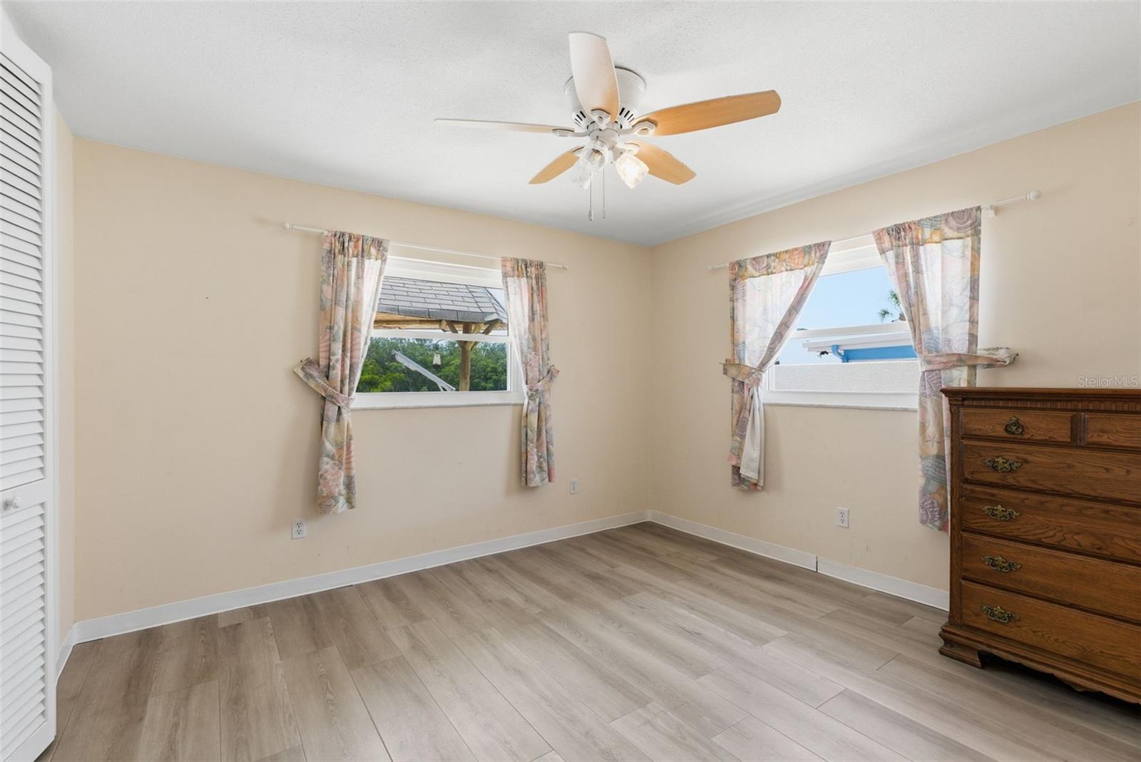 1421 SEA GULL DR S, ST PETERSBURG, FL, 33707