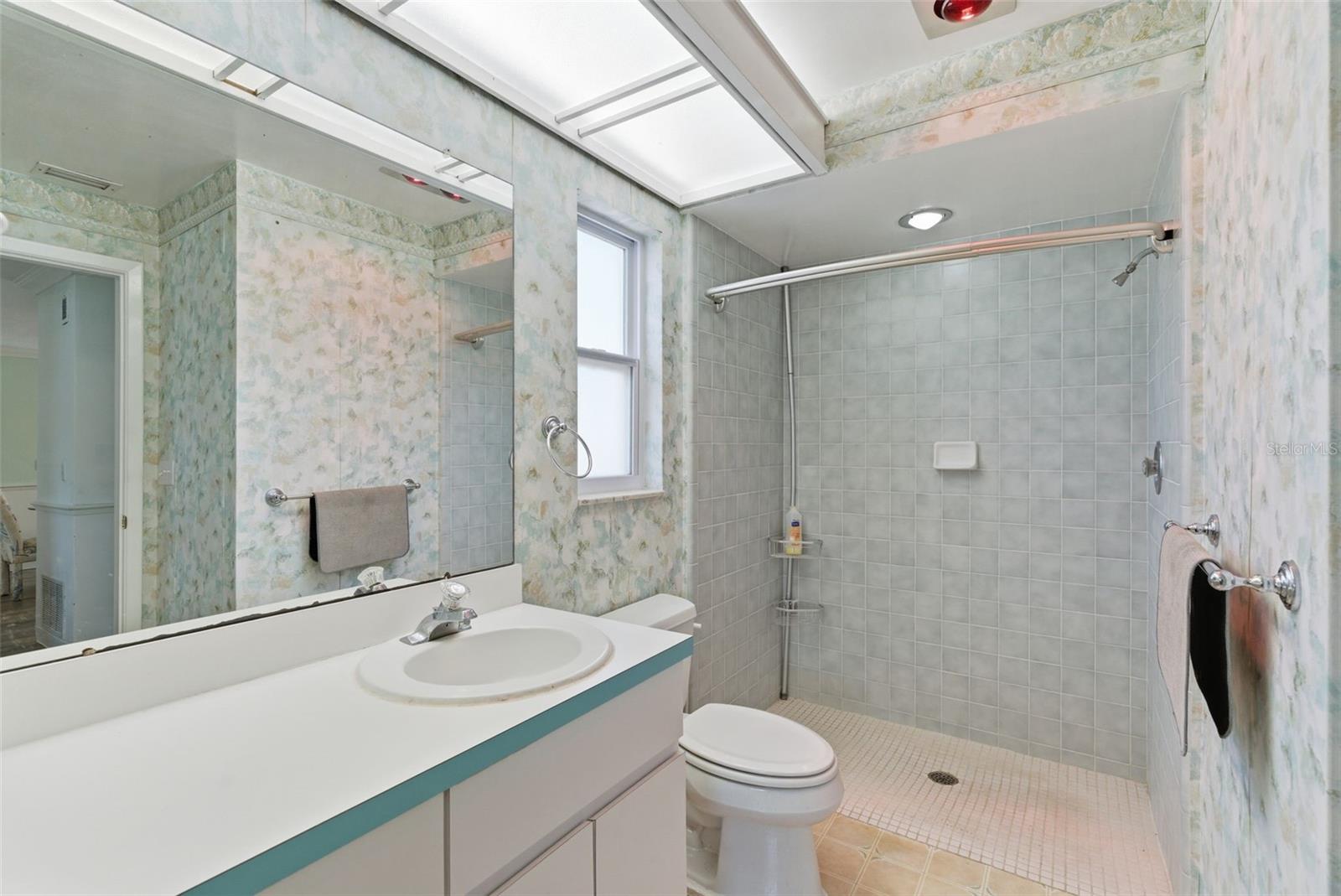 1421 SEA GULL DR S, ST PETERSBURG, FL, 33707