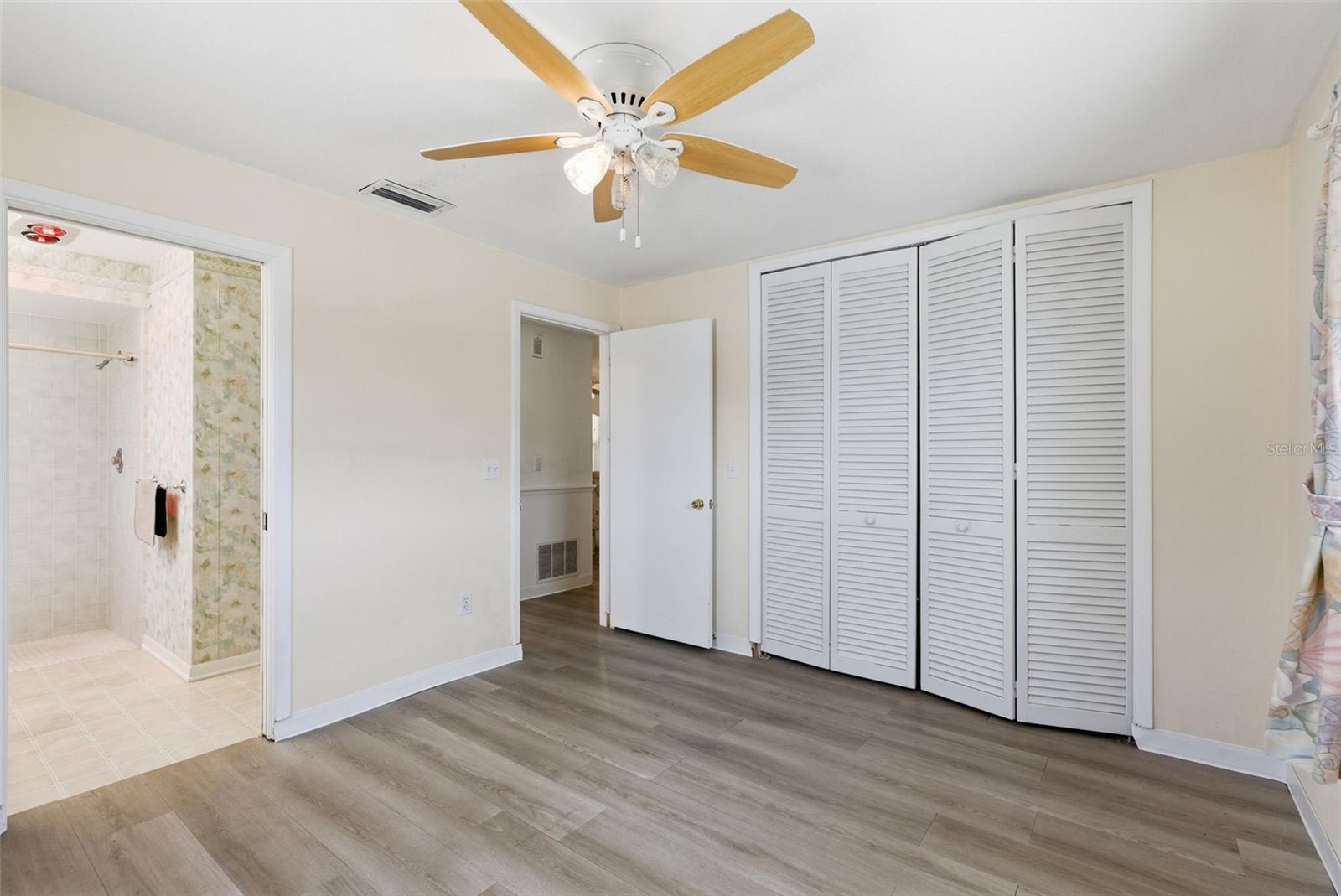 1421 SEA GULL DR S, ST PETERSBURG, FL, 33707