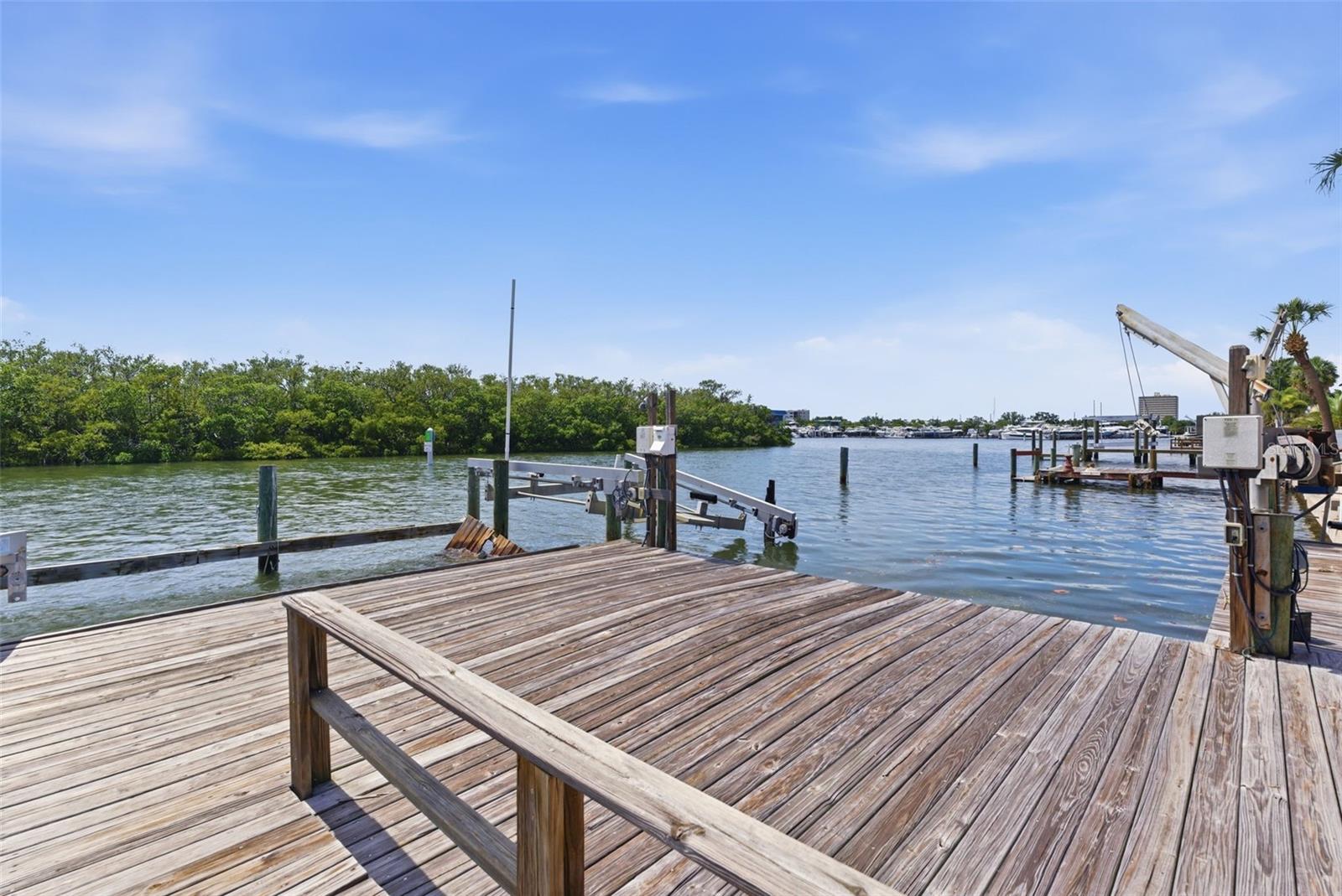 1421 SEA GULL DR S, ST PETERSBURG, FL, 33707