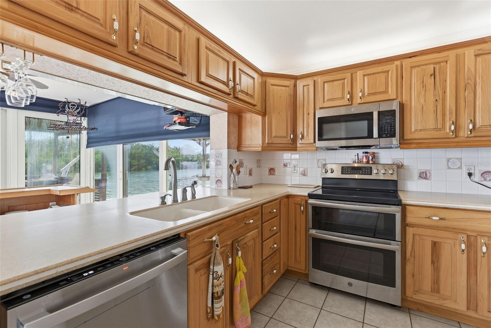 1421 SEA GULL DR S, ST PETERSBURG, FL, 33707