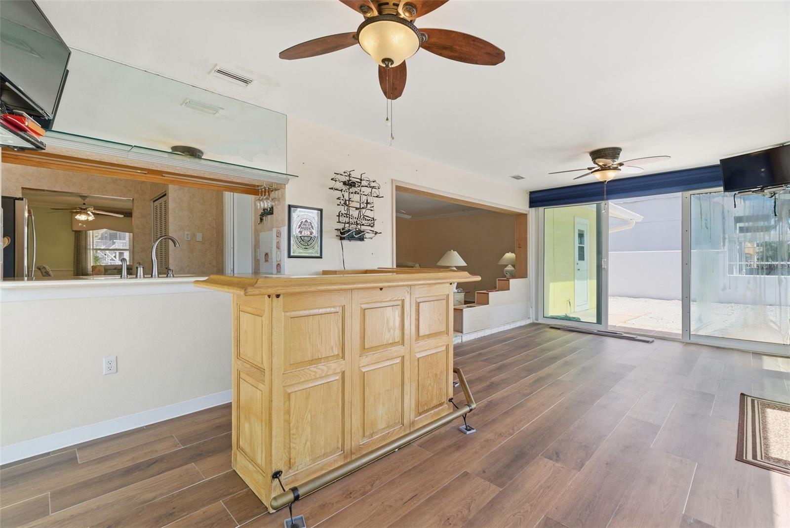1421 SEA GULL DR S, ST PETERSBURG, FL, 33707