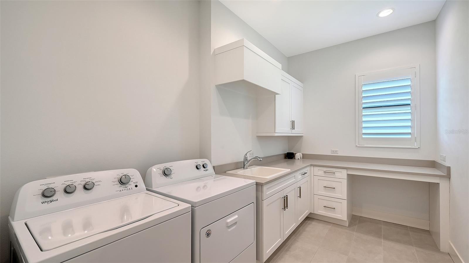 7920 MAINSAIL LN, SARASOTA, FL, 34240