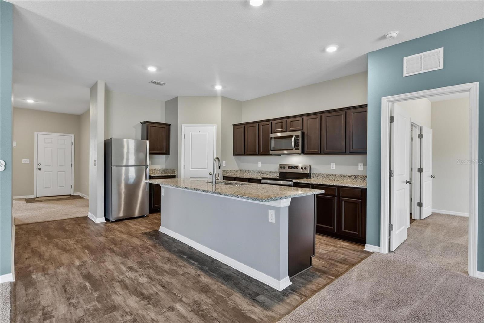 2854 NEVERLAND DR, NEW SMYRNA BEACH, FL, 32168
