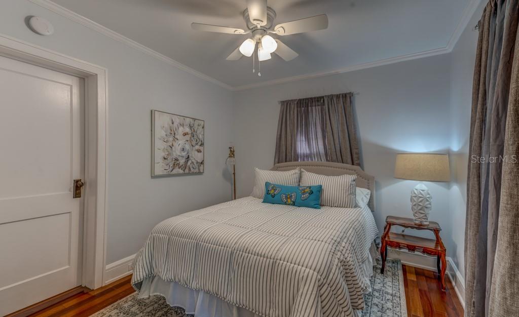 2390 SHERIDAN RD, MOUNT DORA, FL, 32757