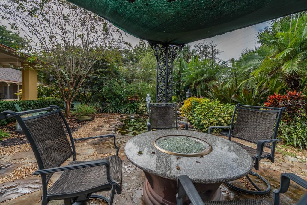 2390 SHERIDAN RD, MOUNT DORA, FL, 32757