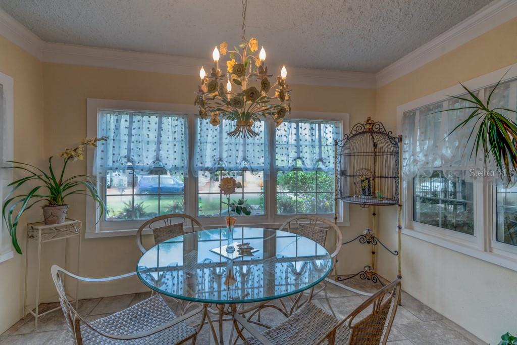 2390 SHERIDAN RD, MOUNT DORA, FL, 32757