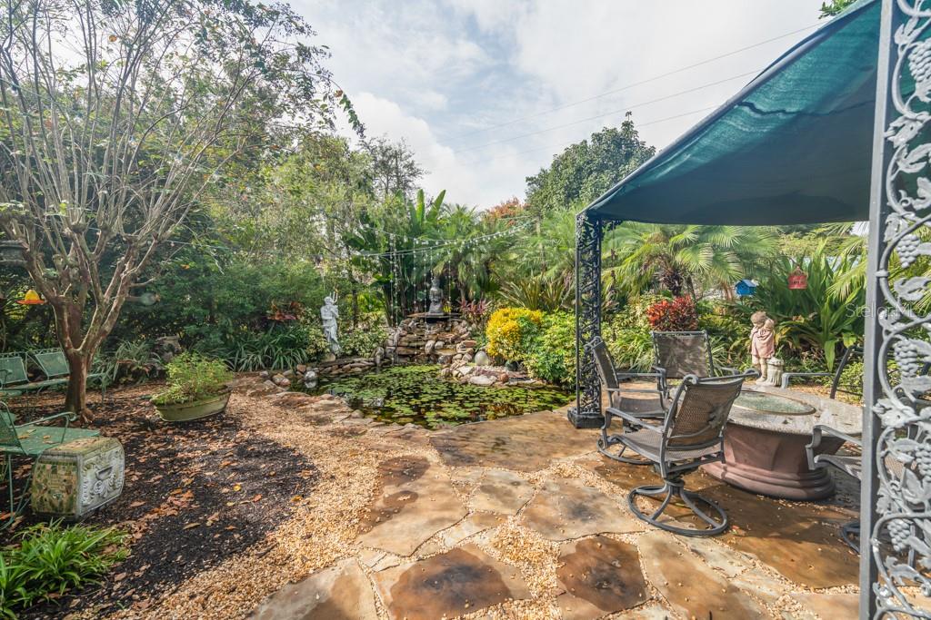 2390 SHERIDAN RD, MOUNT DORA, FL, 32757