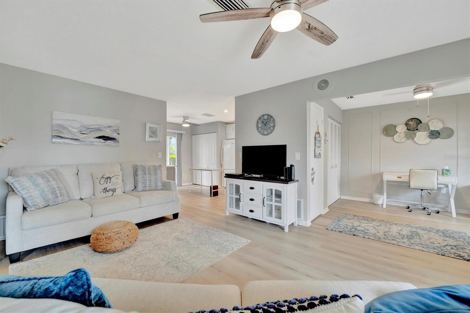 4105 35TH AVE W #3, BRADENTON, FL, 34205