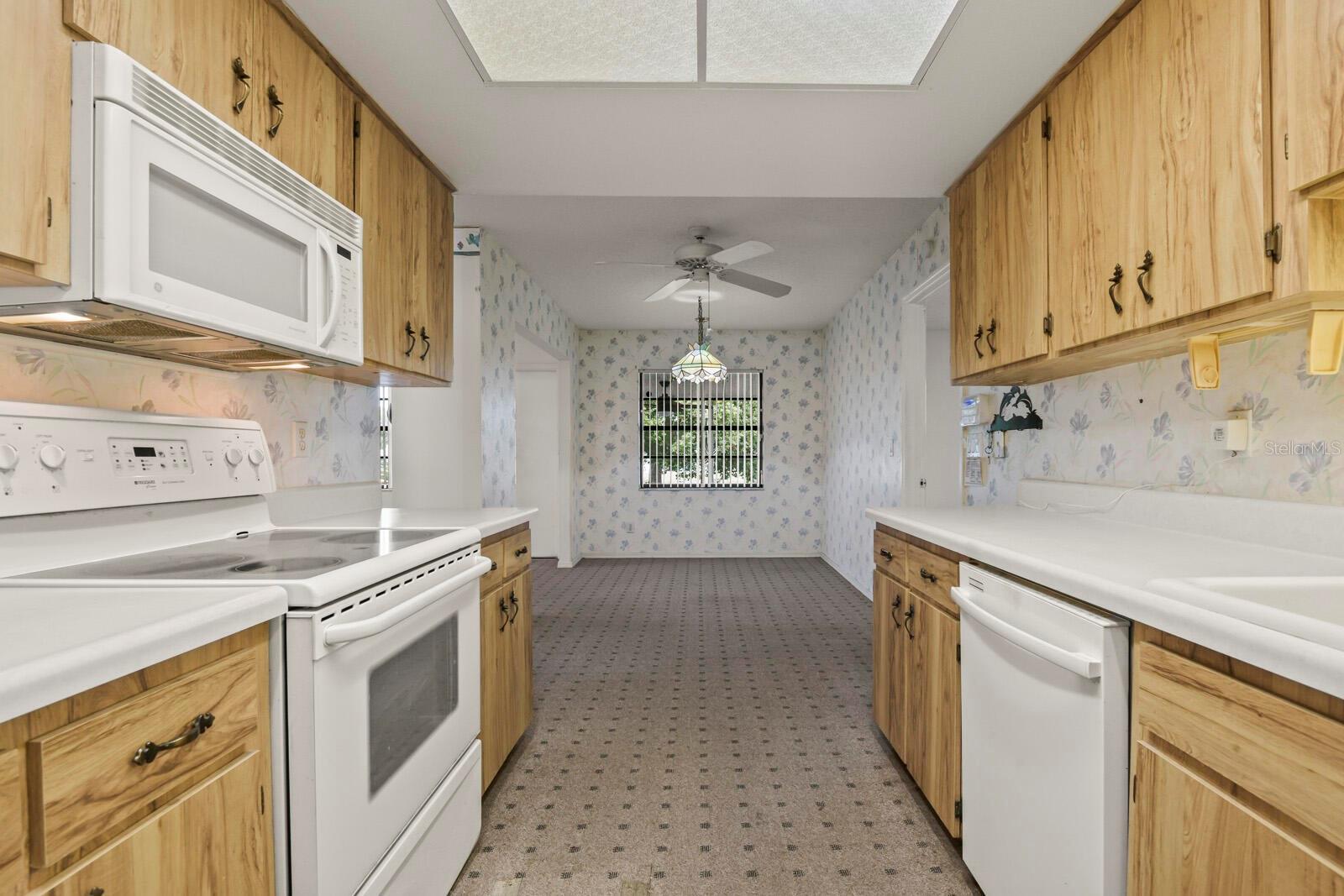 914 SUN KEY CT, SUN CITY CENTER, FL, 33573