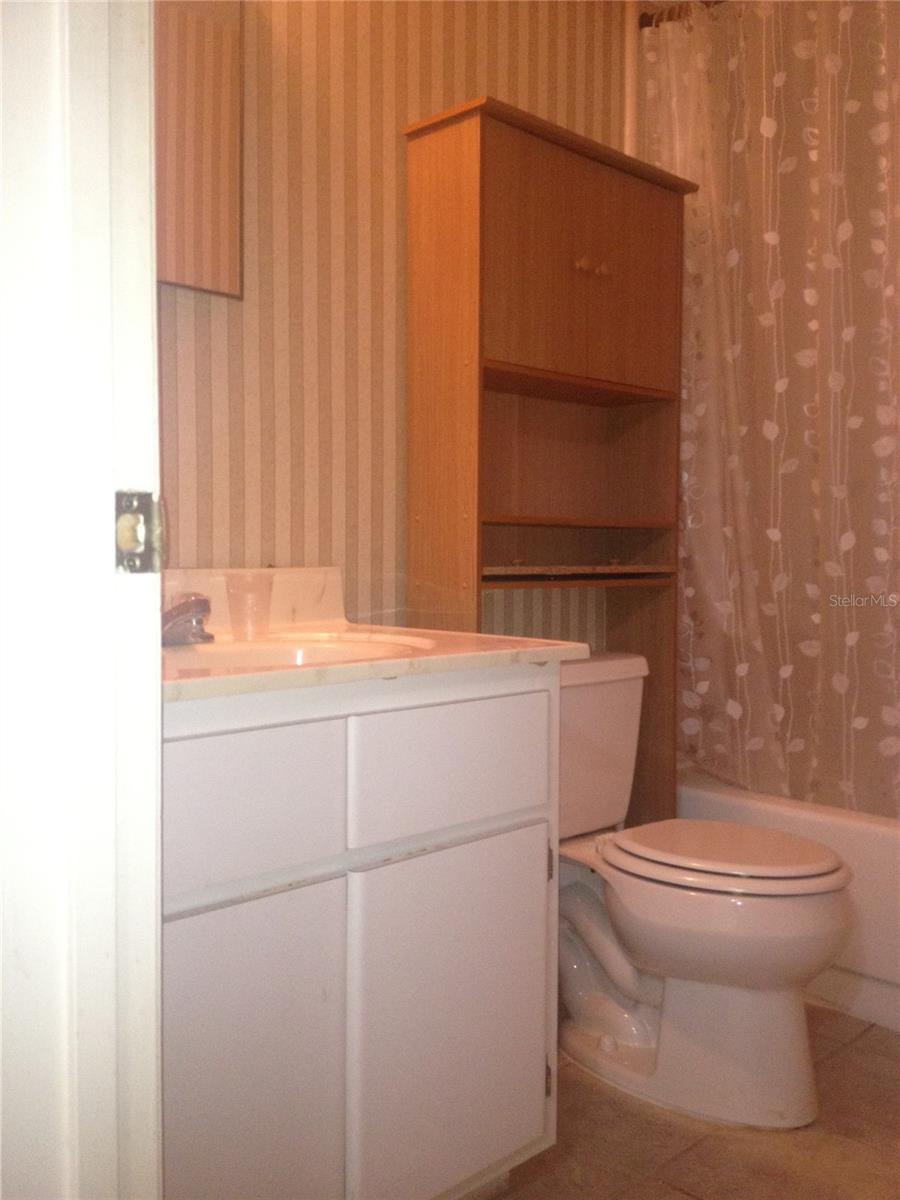 4224 SW 70TH TER #B, GAINESVILLE, FL, 32608