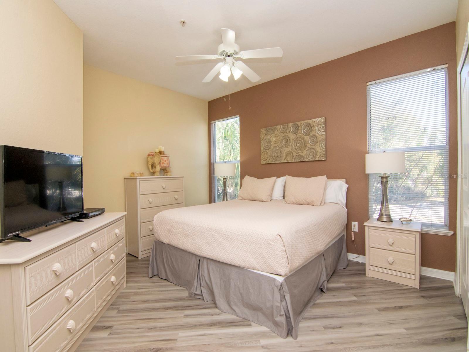5815 LEGACY CRESCENT PL #202, RIVERVIEW, FL, 33578
