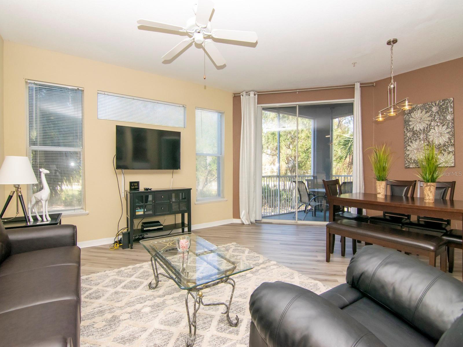 5815 LEGACY CRESCENT PL #202, RIVERVIEW, FL, 33578