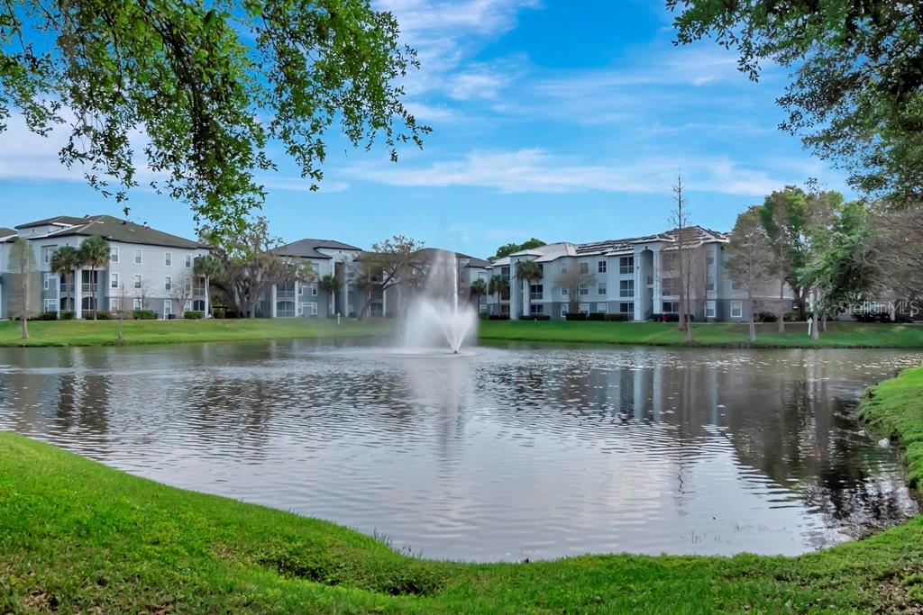 5815 LEGACY CRESCENT PL #202, RIVERVIEW, FL, 33578