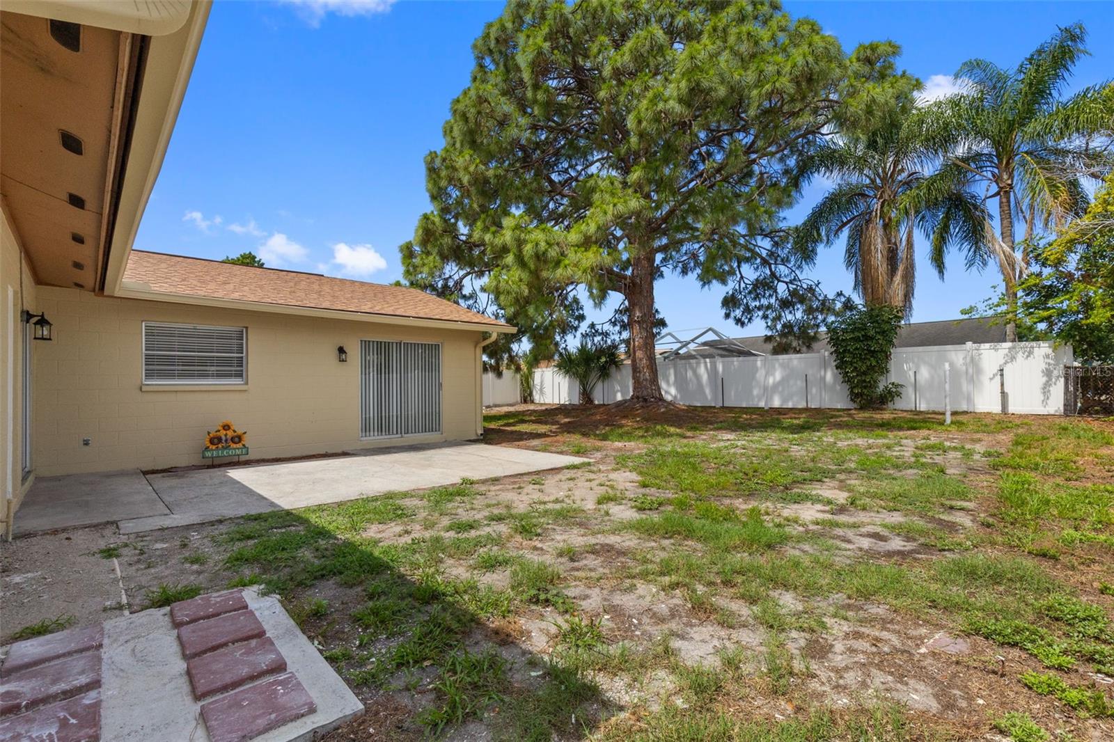 7516 ARMAND CIR, TAMPA, FL, 33634