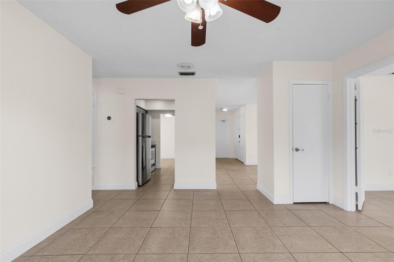 7516 ARMAND CIR, TAMPA, FL, 33634
