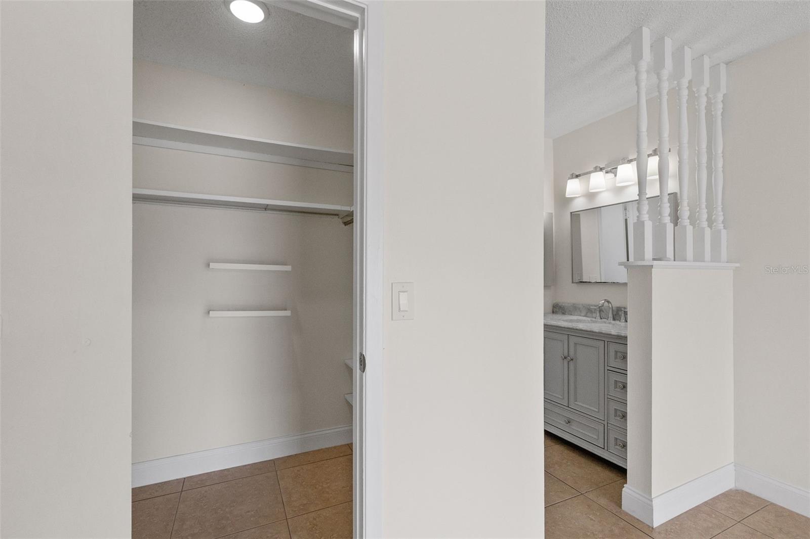 7516 ARMAND CIR, TAMPA, FL, 33634