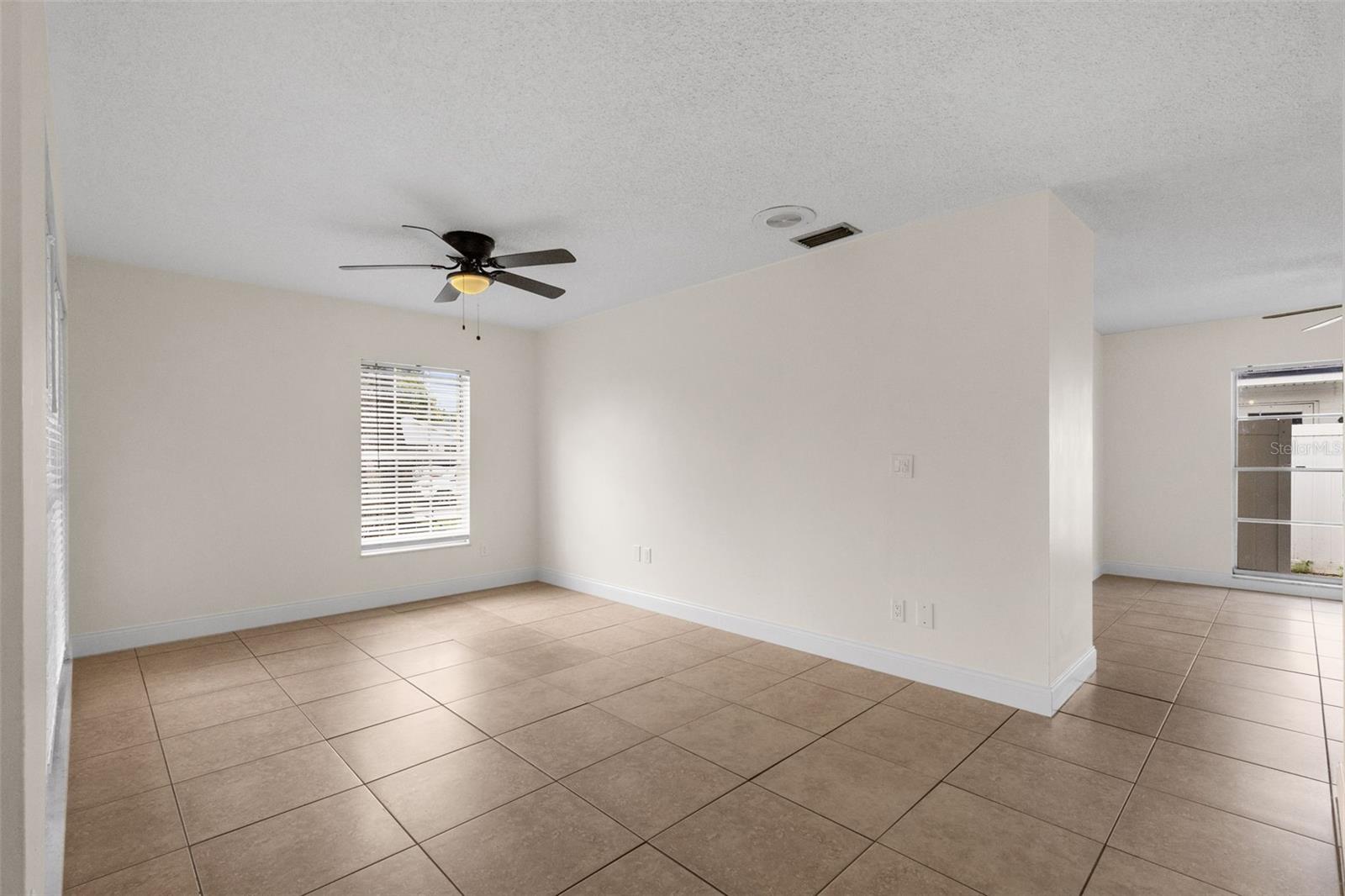7516 ARMAND CIR, TAMPA, FL, 33634