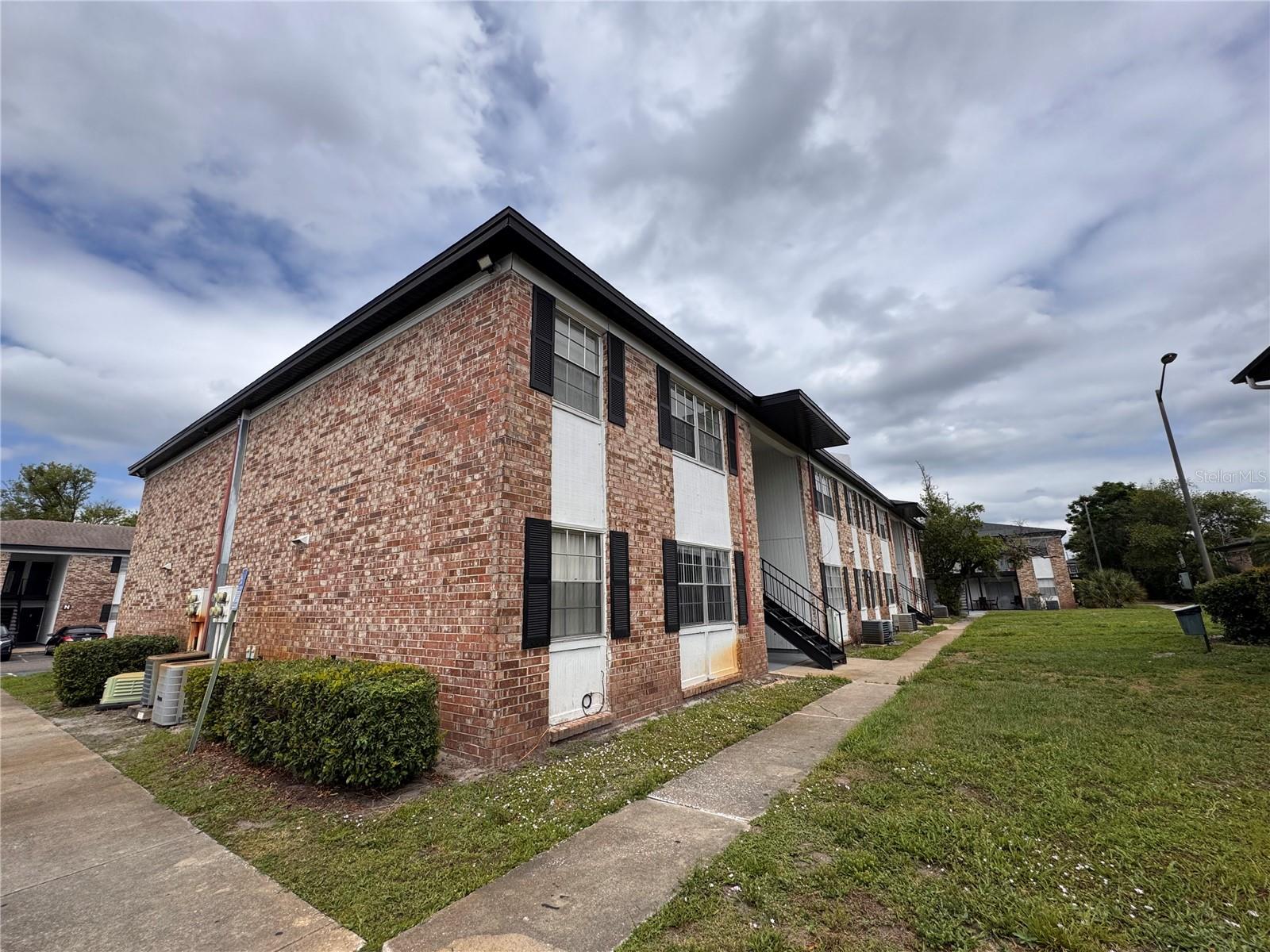 5317 CURRY FORD RD #O201, ORLANDO, FL, 32812