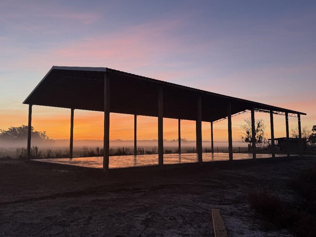 8206 BACK RD, PLANT CITY, FL, 33565