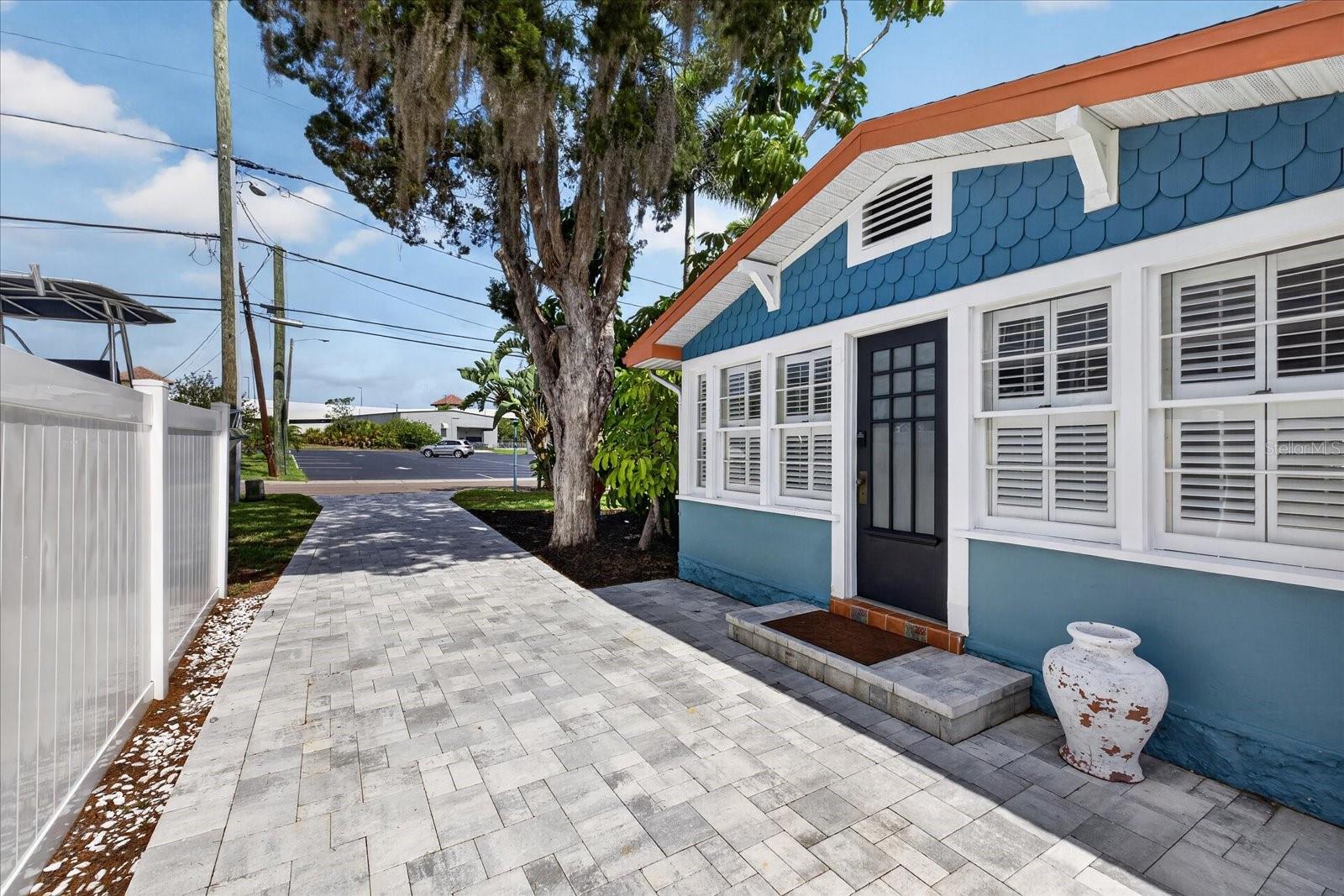 6202 RIVER RD, NEW PORT RICHEY, FL, 34652