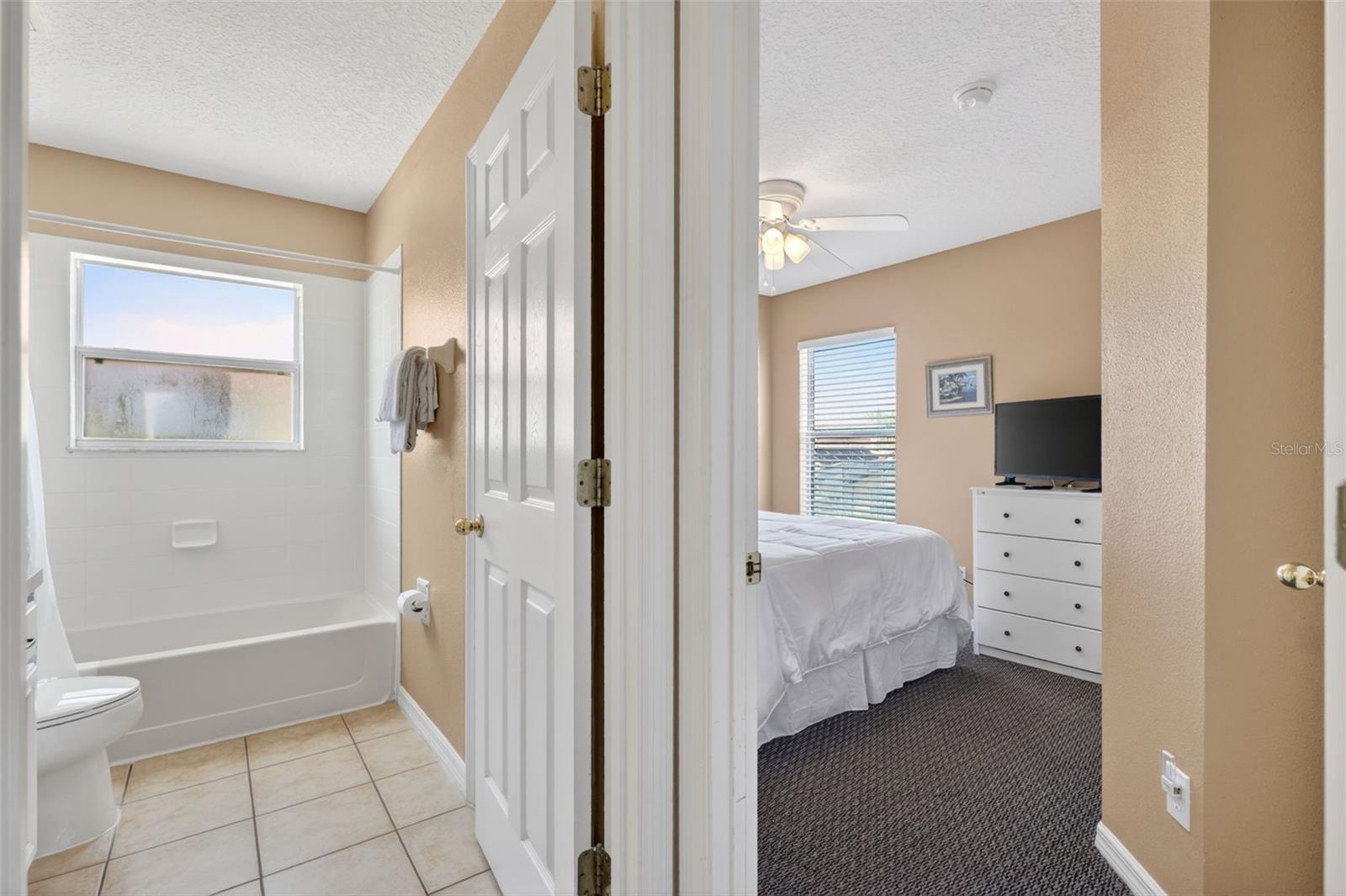130 SARAGOSSA AVE, DAVENPORT, FL, 33897