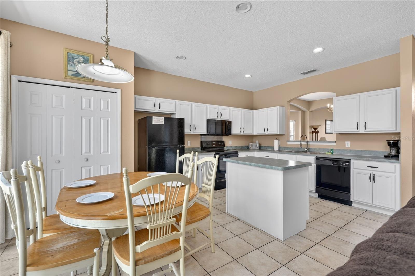 130 SARAGOSSA AVE, DAVENPORT, FL, 33897