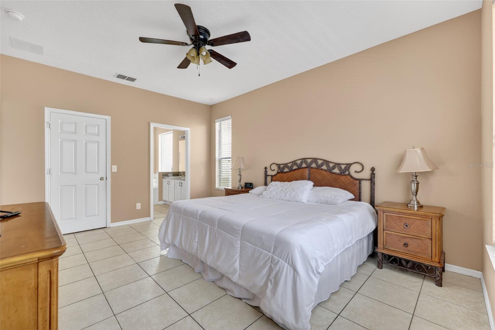130 SARAGOSSA AVE, DAVENPORT, FL, 33897