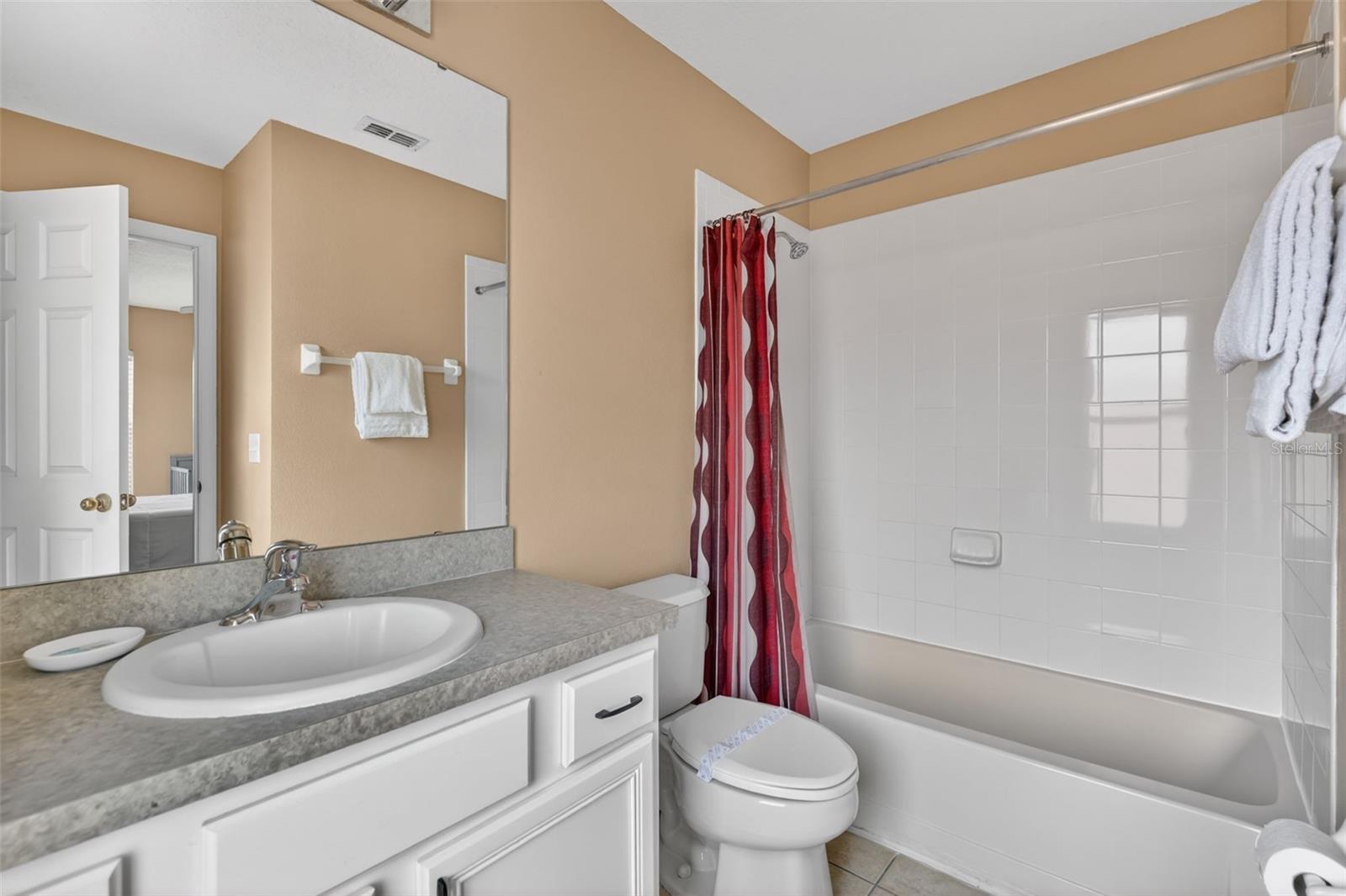 130 SARAGOSSA AVE, DAVENPORT, FL, 33897