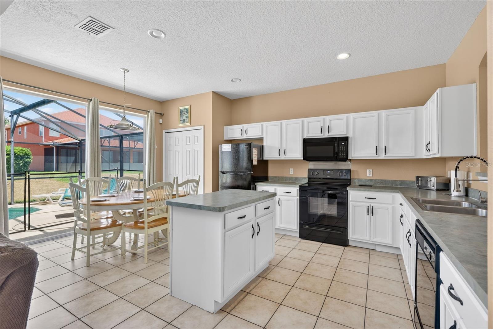 130 SARAGOSSA AVE, DAVENPORT, FL, 33897