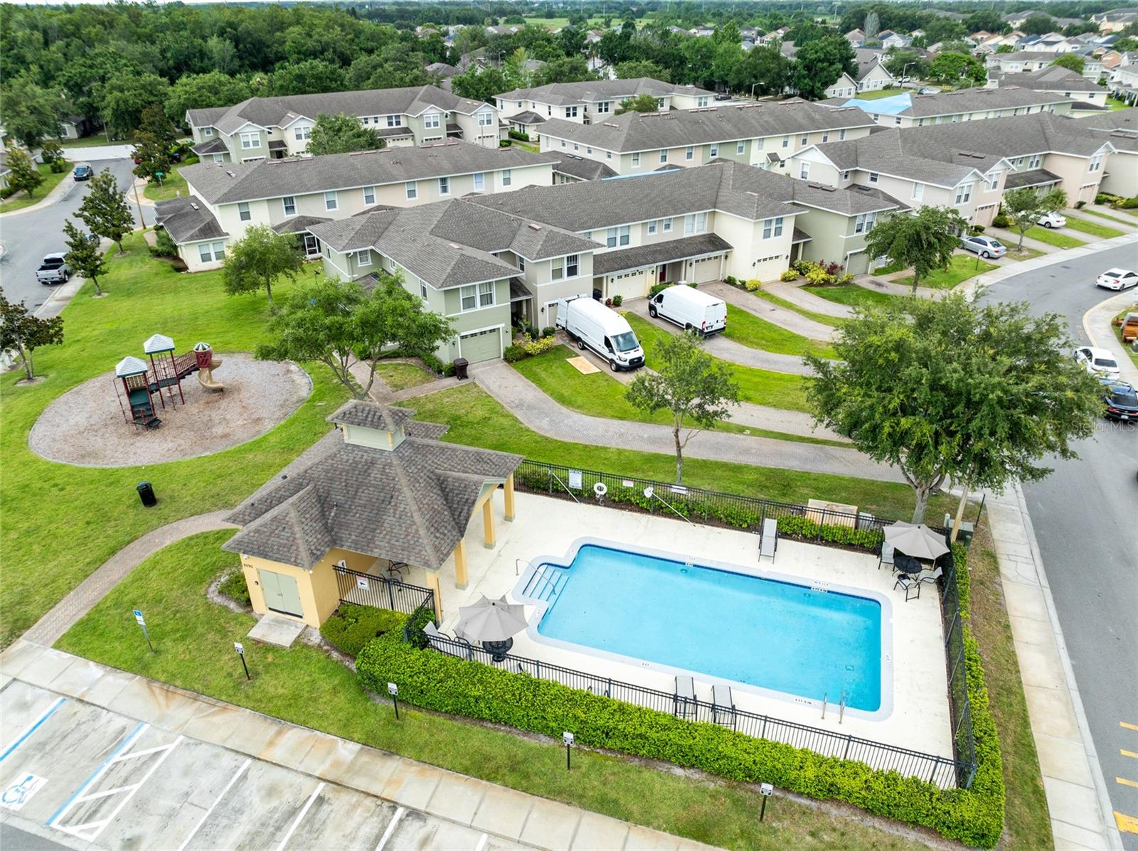 2064 CYPRESS BAY BLVD, KISSIMMEE, FL, 34743