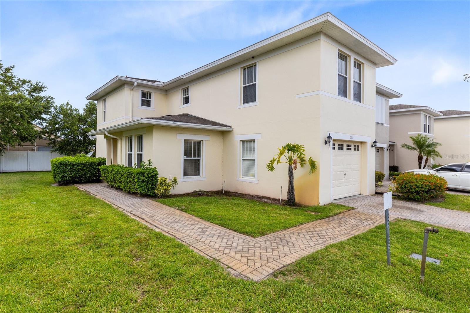 2064 CYPRESS BAY BLVD, KISSIMMEE, FL, 34743